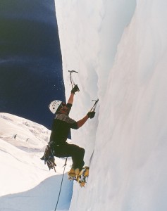 ice-climbing-in-atgentina